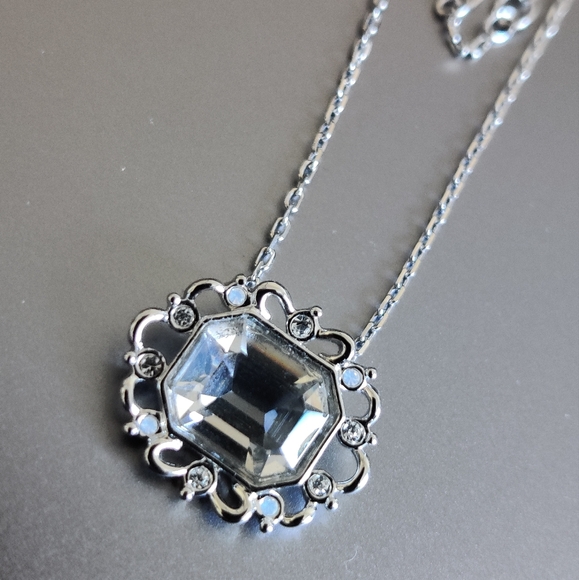 Swarovski Emerald Cut Necklace - Picture 6 of 15